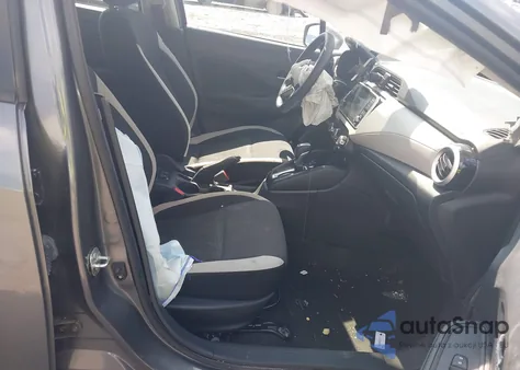 2021 Nissan Versa Sv Xtronic Cvt из США, поврежденный, VIN 3N1CN8EV3ML862058